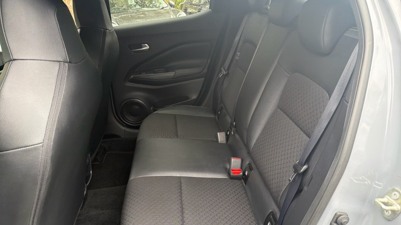 Nissan Juke 1.0 DiG-T 114 Kiiro 5dr Petrol Hatchback